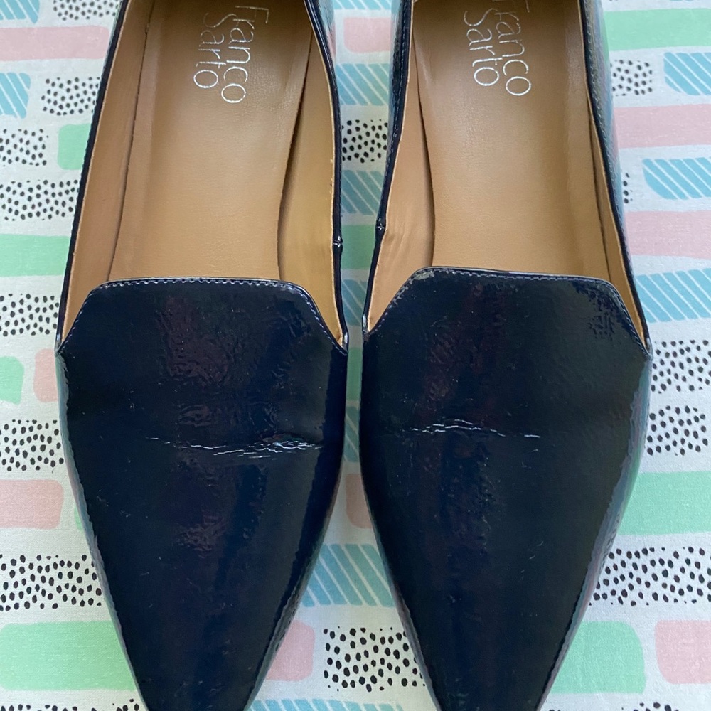 Women’s flats
